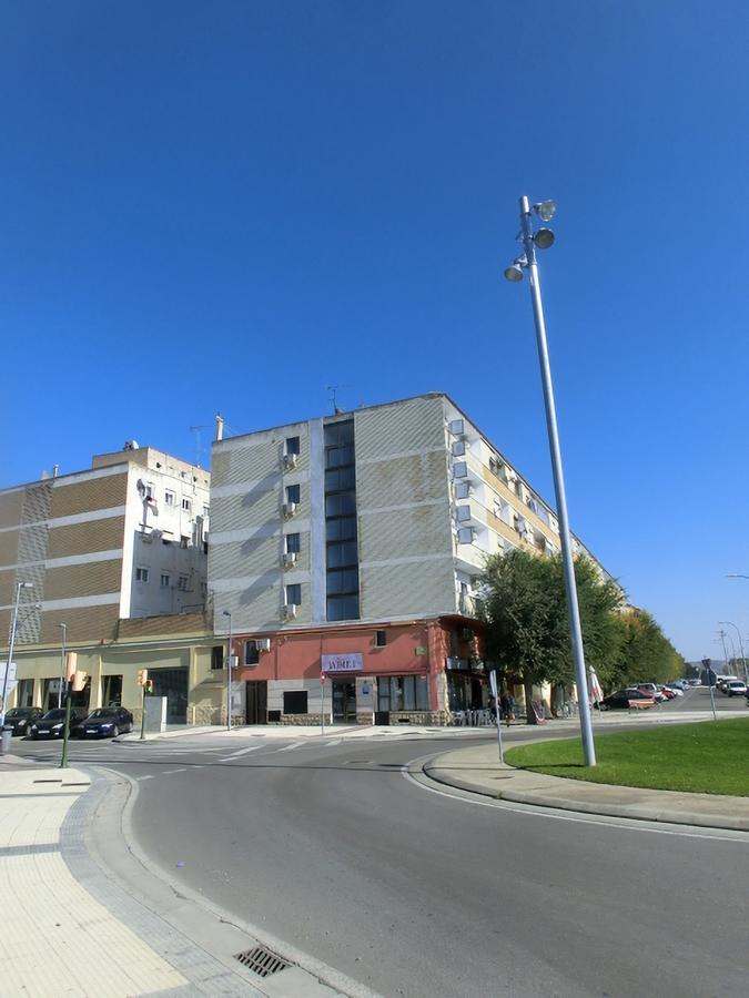 הואסקה Hostal Jaime I מראה חיצוני תמונה
