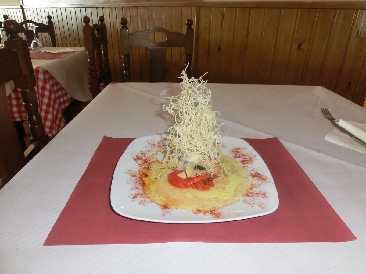 הואסקה Hostal Jaime I מראה חיצוני תמונה