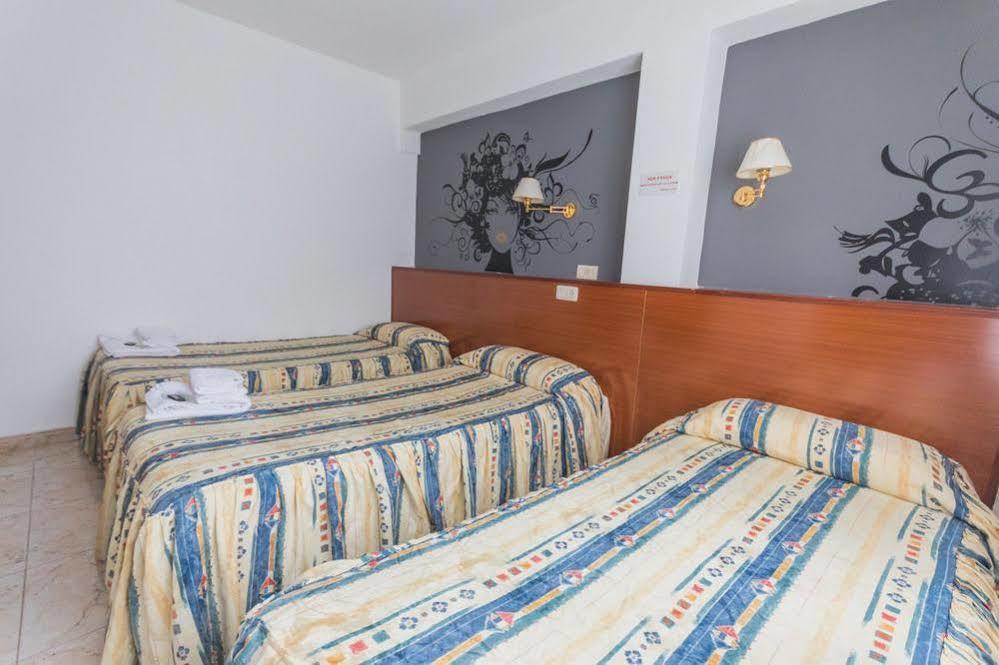 הואסקה Hostal Jaime I מראה חיצוני תמונה