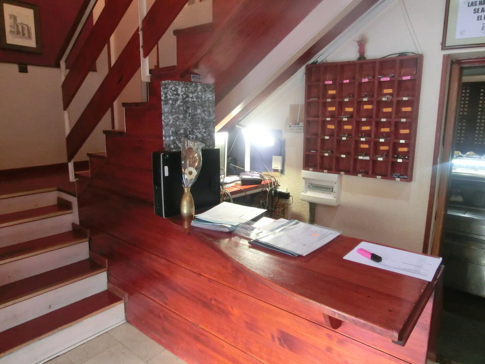 הואסקה Hostal Jaime I מראה חיצוני תמונה